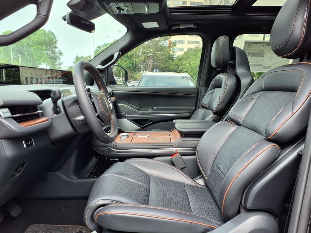 2026 Lincoln Navigator L Black Label