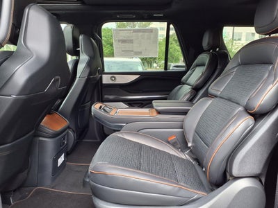 2026 Lincoln Navigator L Black Label