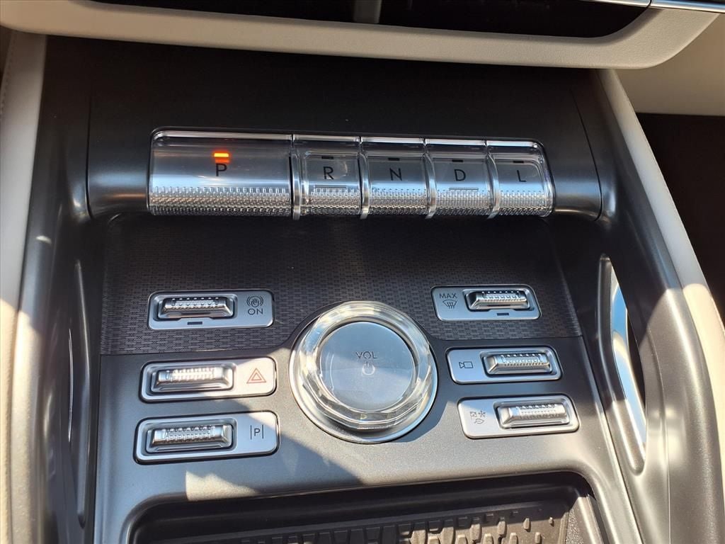 2026 Lincoln Nautilus Hybrid Premiere