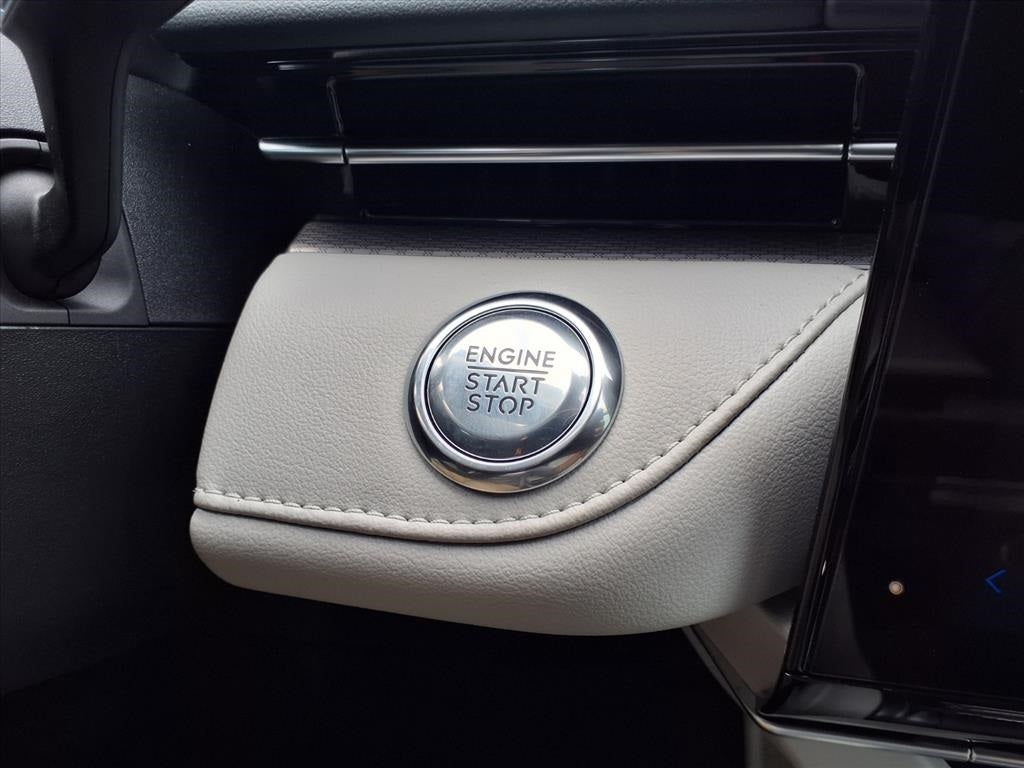 2026 Lincoln Nautilus Hybrid Premiere