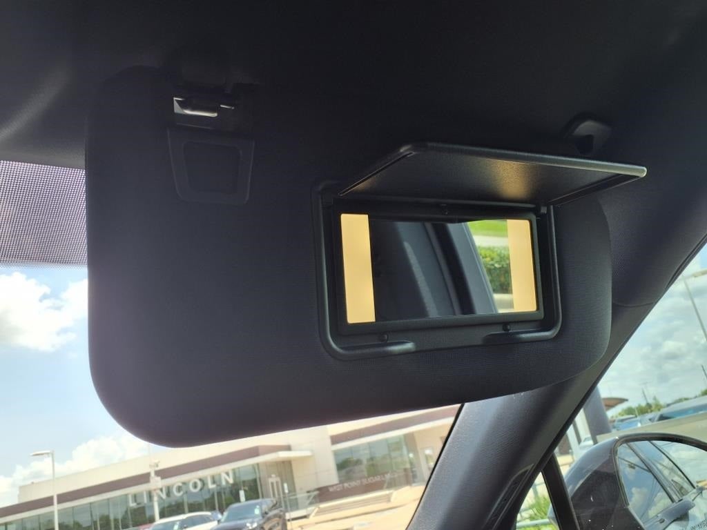 2025 Lincoln Nautilus Hybrid Premiere