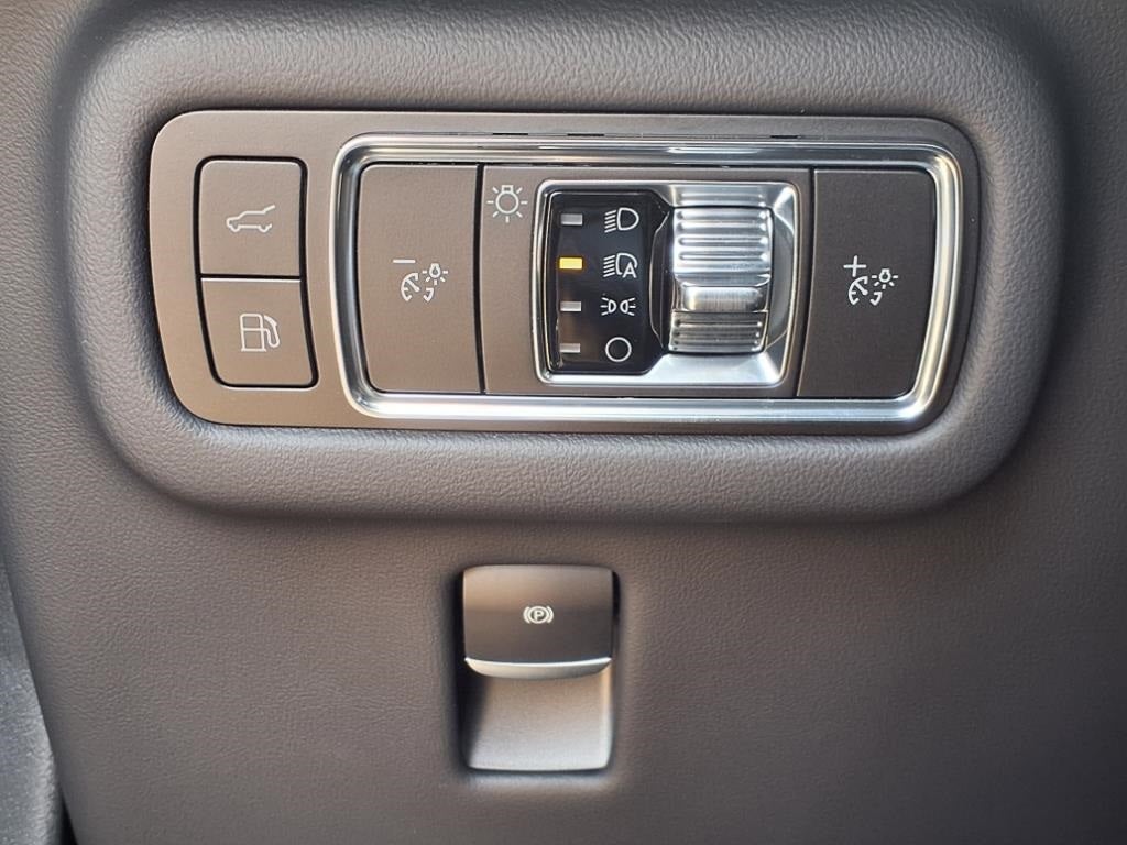 2025 Lincoln Nautilus Hybrid Premiere