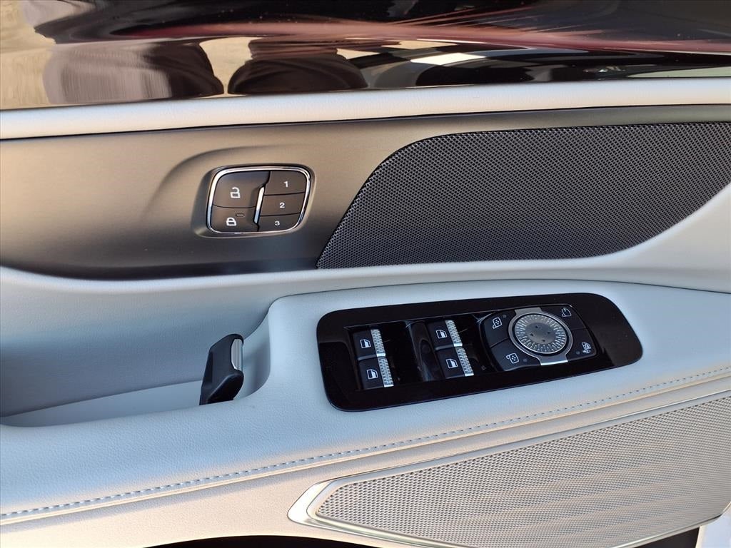 2026 Lincoln Nautilus Hybrid Premiere