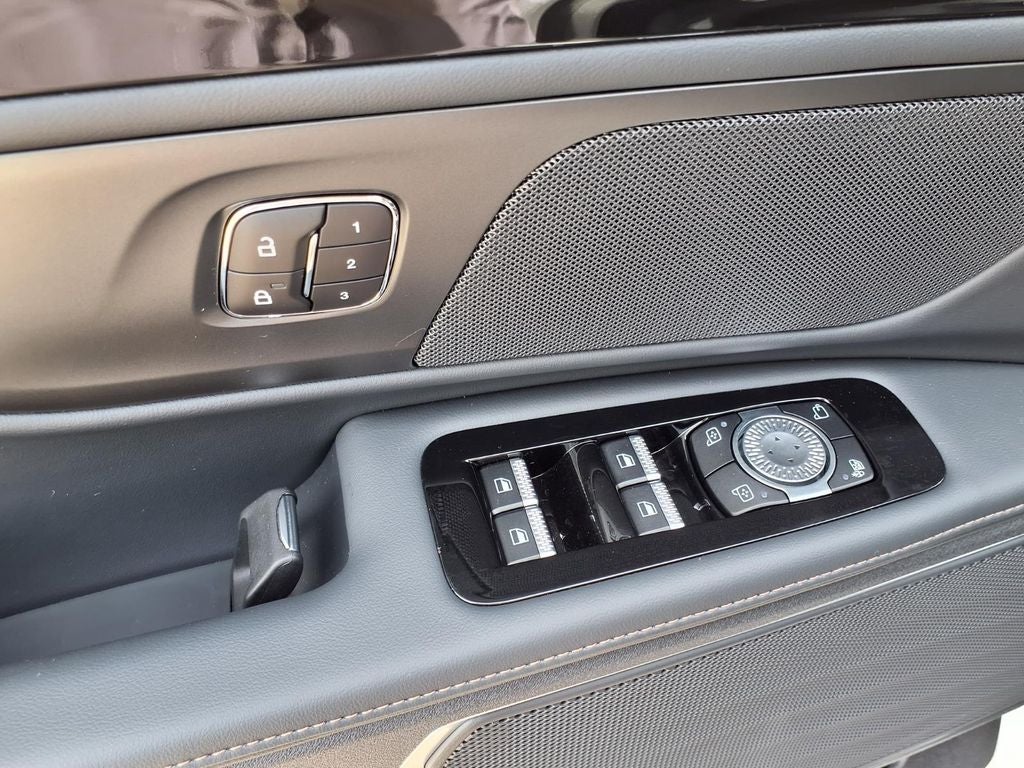 2026 Lincoln Nautilus Hybrid Premiere