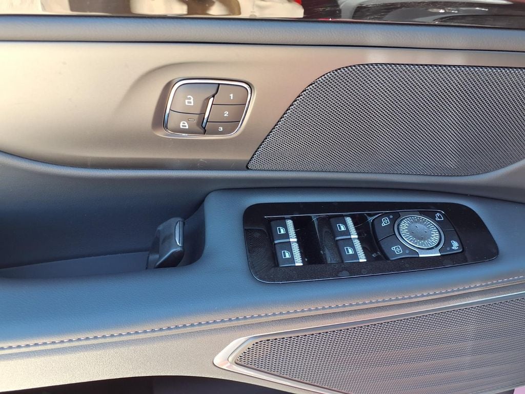 2026 Lincoln Nautilus Hybrid Premiere