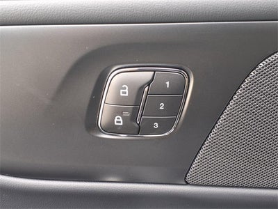 2025 Lincoln Nautilus Hybrid Premiere