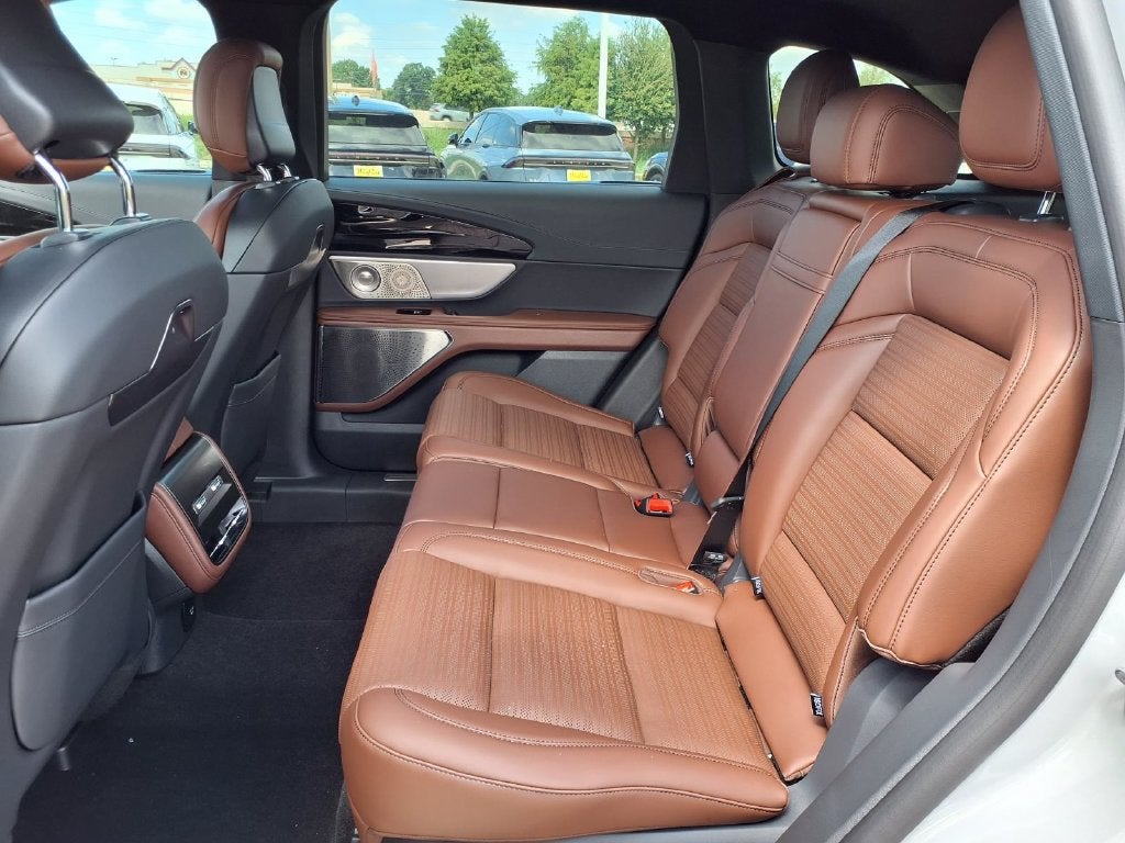2026 Lincoln Nautilus Hybrid Reserve