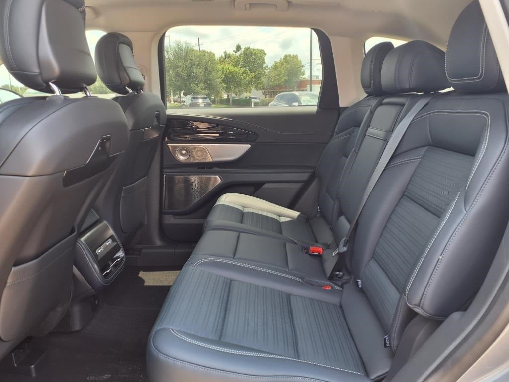 2025 Lincoln Nautilus Hybrid Reserve