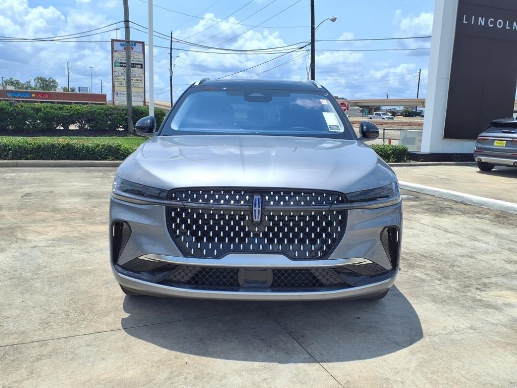 2025 Lincoln Nautilus Hybrid Reserve