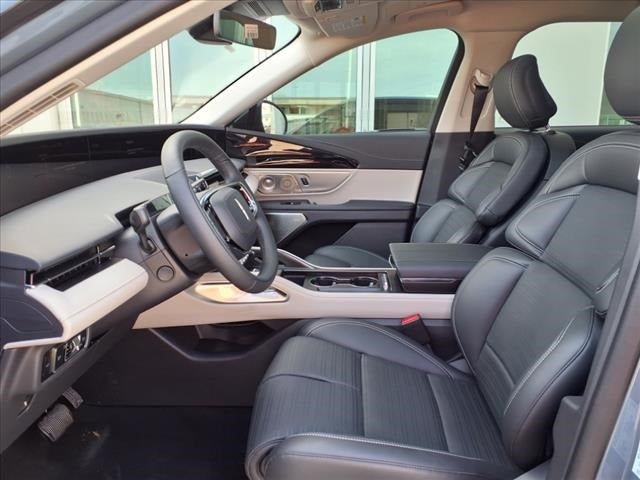 2025 Lincoln Nautilus Reserve