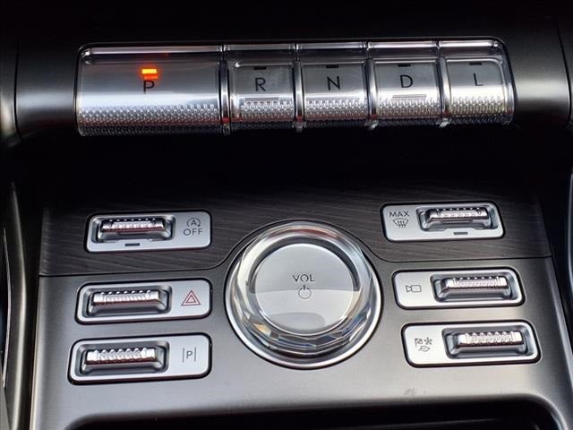 2025 Lincoln Nautilus Reserve