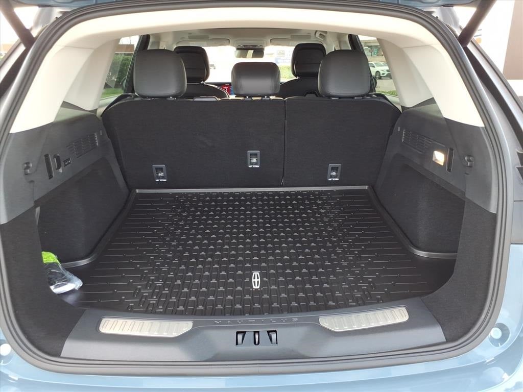 2025 Lincoln Nautilus Reserve