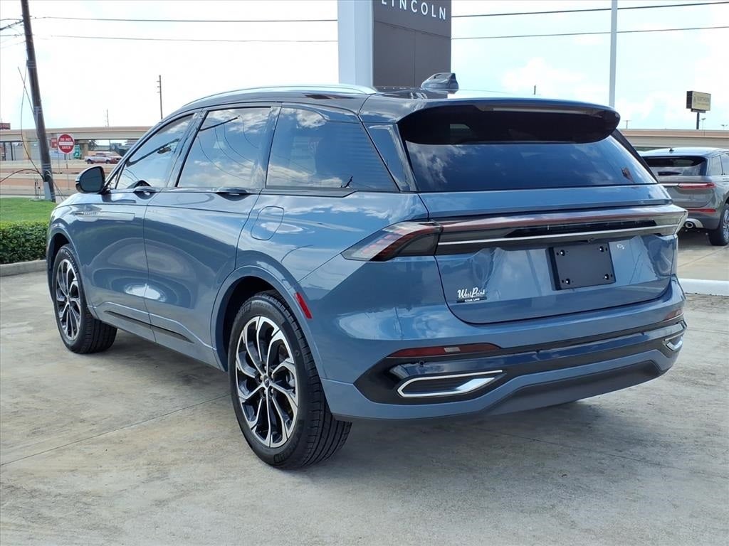 2025 Lincoln Nautilus Reserve