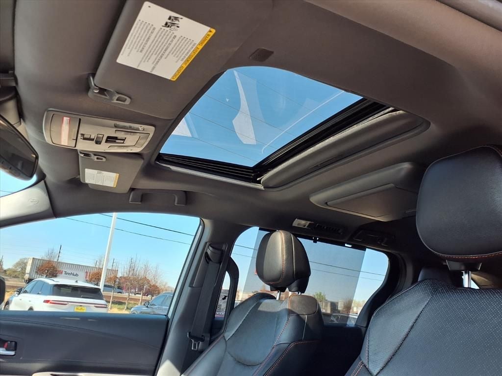 2024 Toyota Sienna XSE 7 Passenger