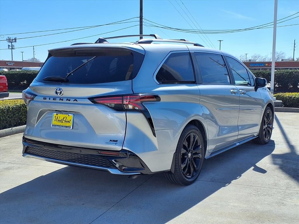 2024 Toyota Sienna XSE 7 Passenger
