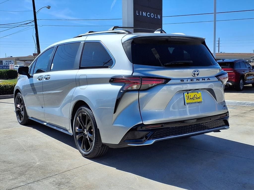 2024 Toyota Sienna XSE 7 Passenger