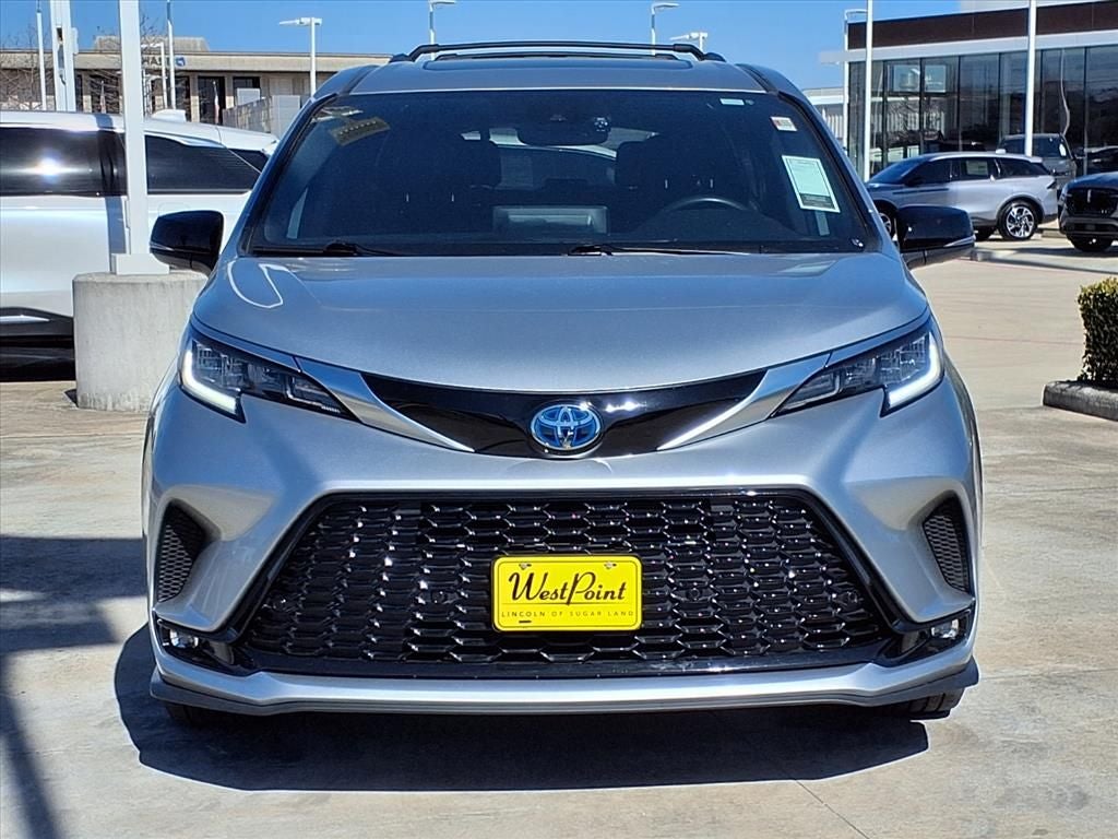 2024 Toyota Sienna XSE 7 Passenger
