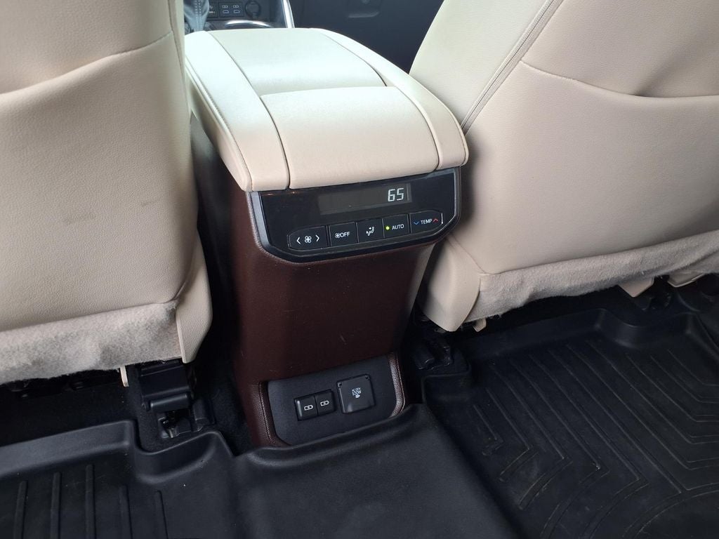 2022 Toyota Highlander Limited