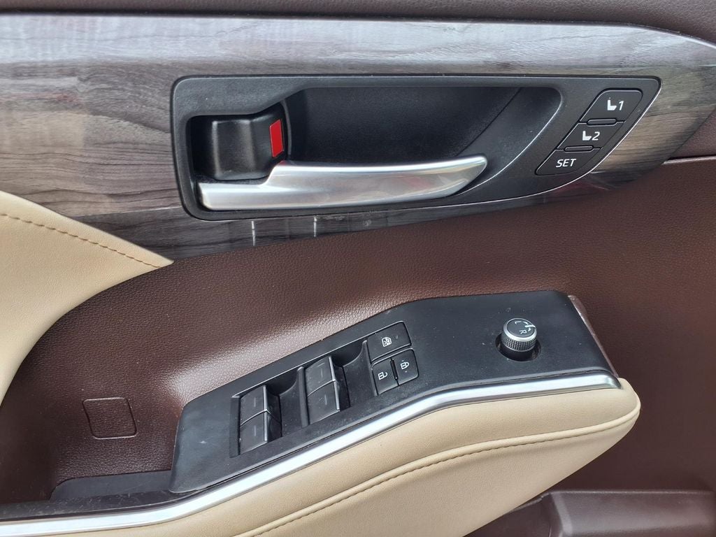 2022 Toyota Highlander Limited