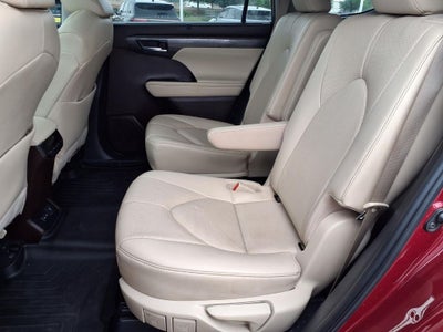 2022 Toyota Highlander Limited