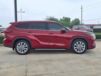 2022 Toyota Highlander Limited