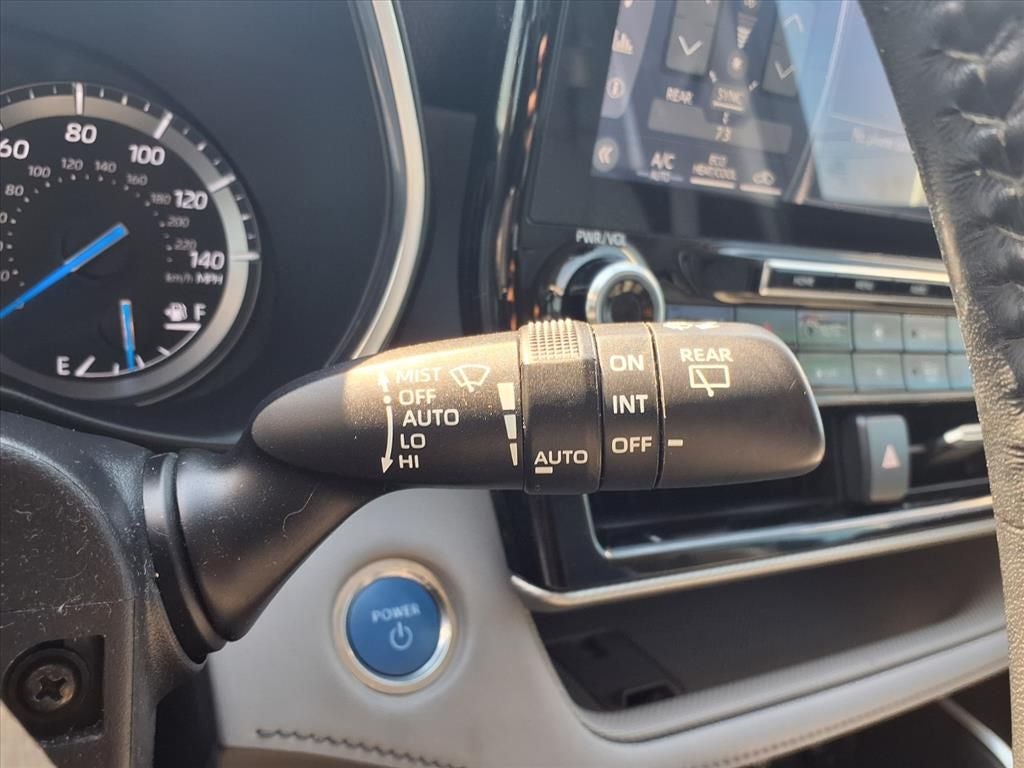 2021 Toyota Highlander Hybrid Platinum