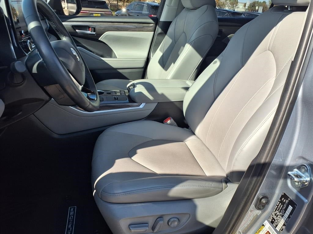 2021 Toyota Highlander Limited