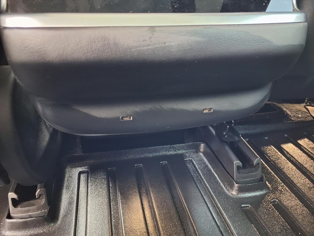 2022 Tesla Model S Base