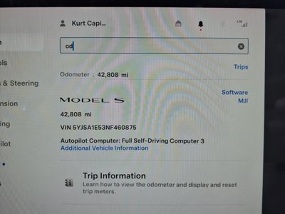 2022 Tesla Model S Base