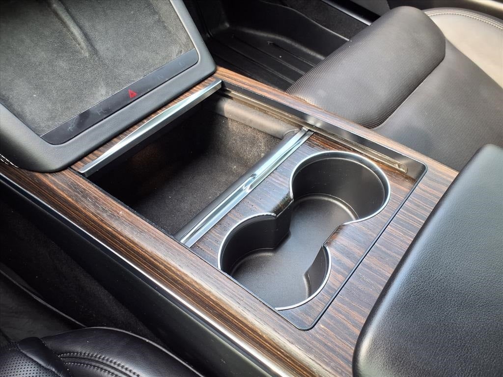 2022 Tesla Model S Base