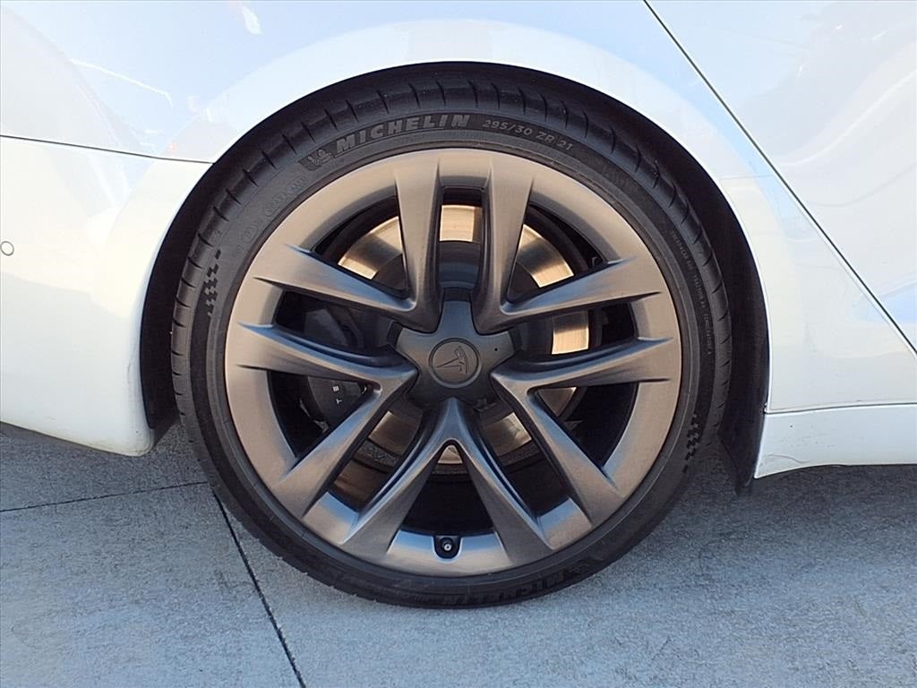 2022 Tesla Model S Base