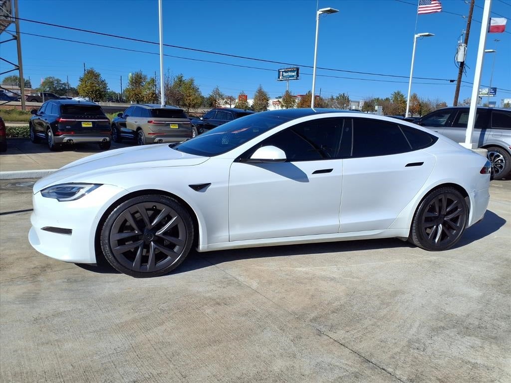 2022 Tesla Model S Base