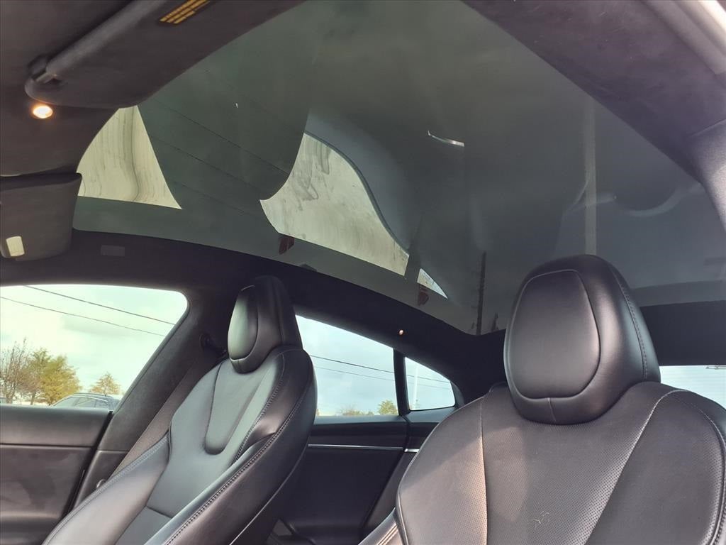 2022 Tesla Model S Base