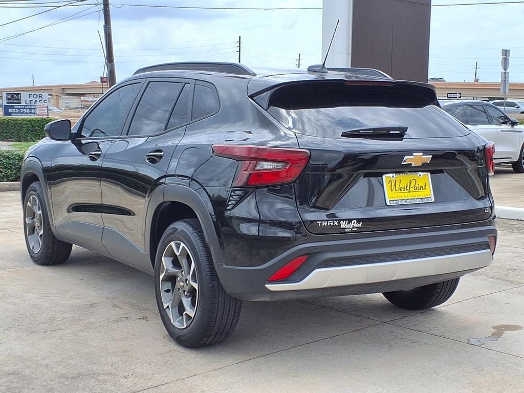 2025 Chevrolet Trax LT