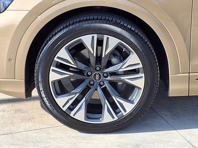 2024 Audi Q8 55 Prestige quattro