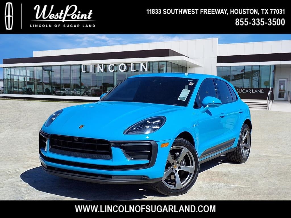 2022 Porsche Macan Base
