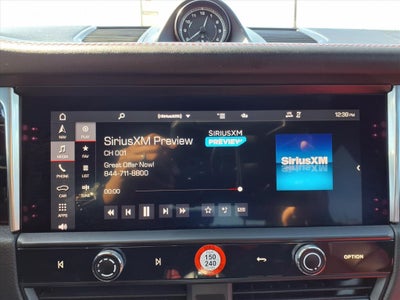 2022 Porsche Macan Base