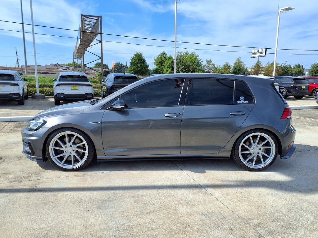 2019 Volkswagen Golf R DCC & Navigation 4Motion
