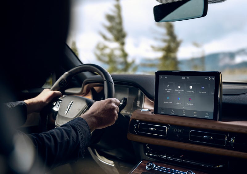 The center touch screen in a 2024 Lincoln Aviator® SUV is shown | West Point Lincoln of Sugar Land in Houston TX