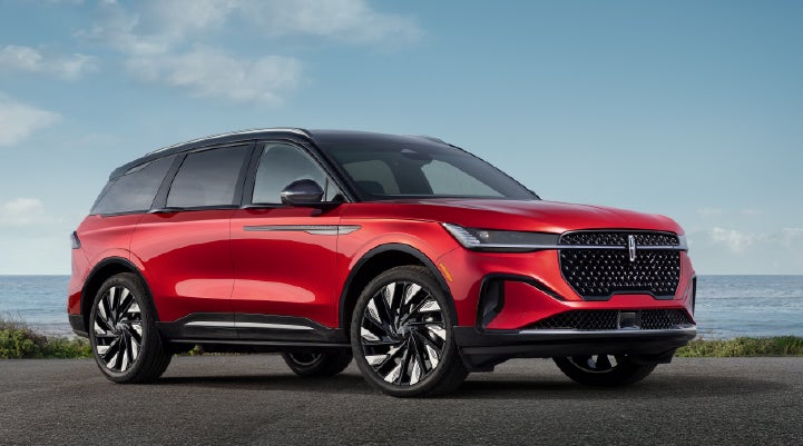 A 2025 Lincoln Nautilus® Reserve model is shown with the stylish available Jet Appearance Package. | West Point Lincoln of Sugar Land in Houston TX