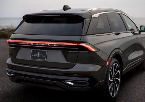 The rear of a 2025 Lincoln Black Label Nautilus® SUV displays full LED rear lighting. | West Point Lincoln of Sugar Land in Houston TX