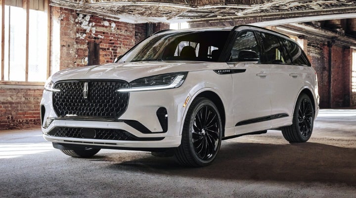 A 2026 Lincoln Aviator® SUV is shown with the available Jet Appearance Package. | West Point Lincoln of Sugar Land in Houston TX