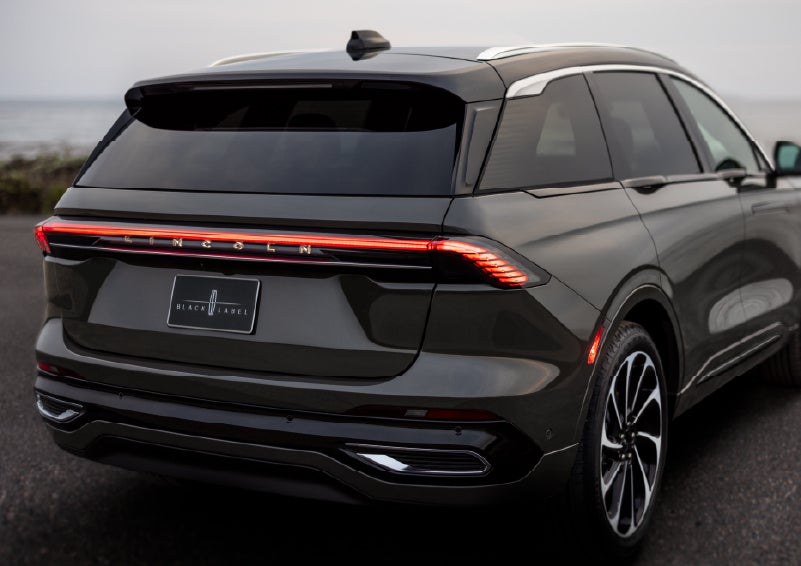 The rear of a 2026 Lincoln Black Label™ Nautilus® SUV displays full LED rear lighting. | West Point Lincoln of Sugar Land in Houston TX