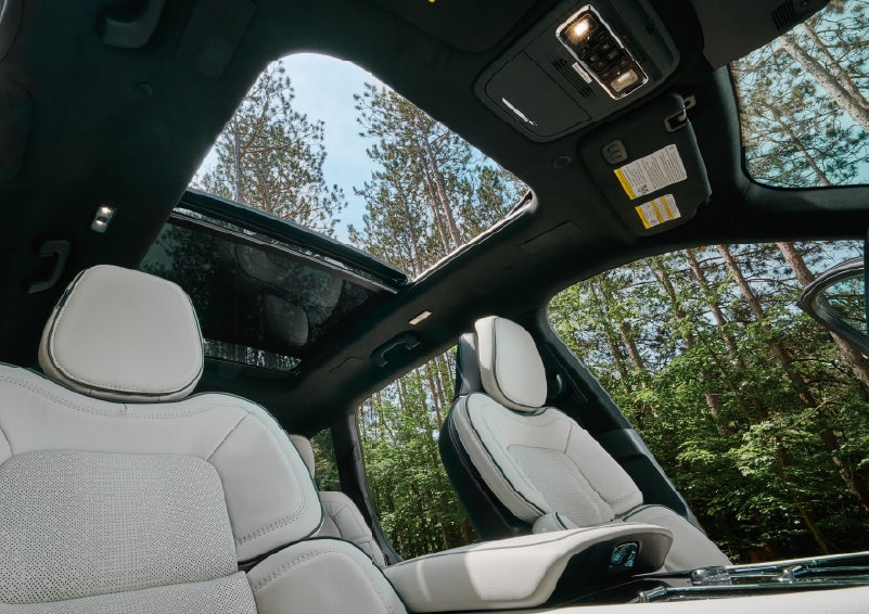 The front seats of a 2027 Lincoln Aviator® Black Label™ SUV | West Point Lincoln of Sugar Land in Houston TX